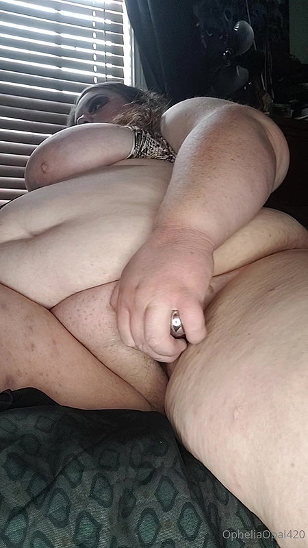 Bbw milf deepthroat thick young cock_1755d268