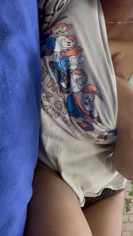 Can Anyone Manage My Horny Mood.