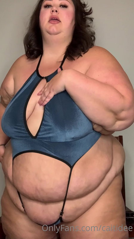 BBW pussy needing hard wet pounding. ADD MY OF for more Lilithvess69_27416350