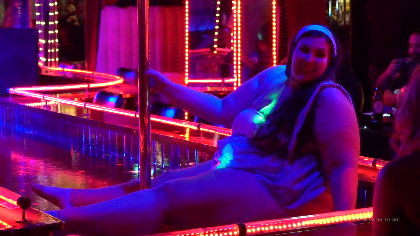 BBW Trans Babe Pinky Hardcore Creampie_8f5b406f