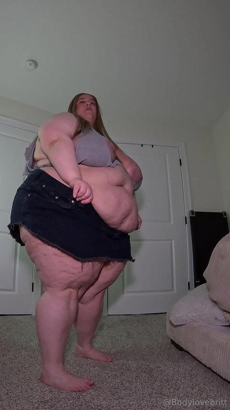 Bbw tries new toys_0ab07b12