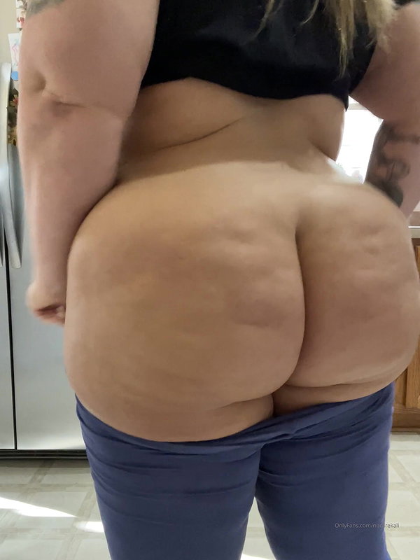 BBW Victoria_cce373bf