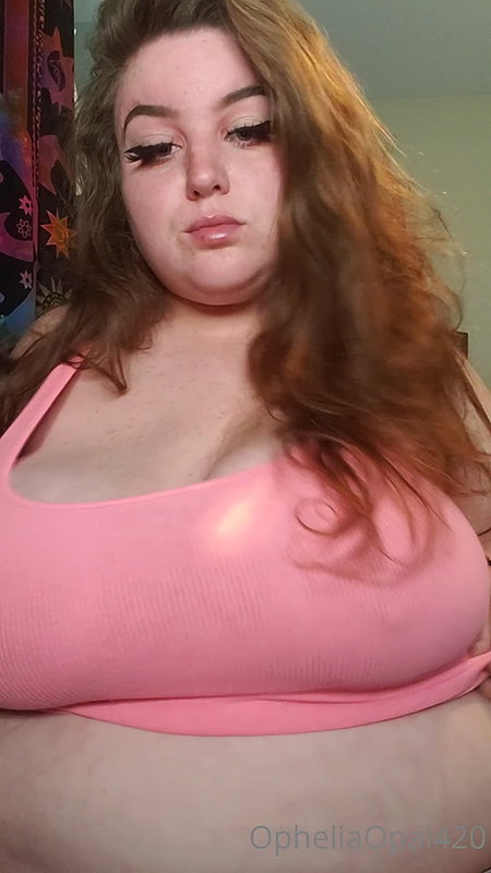 Big Boobs On This BBW_d2e8d84b