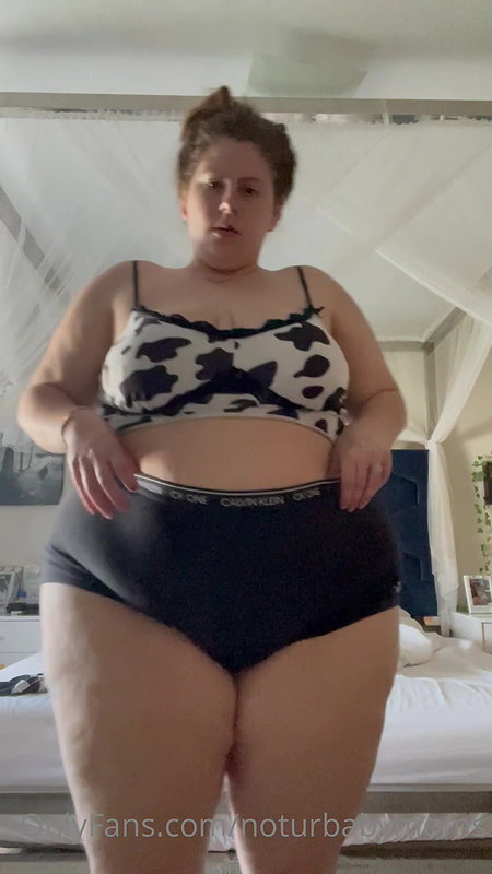 big butt Goth Pawg Vicky Vixen debuts on BBWHighway.com_38975cd4