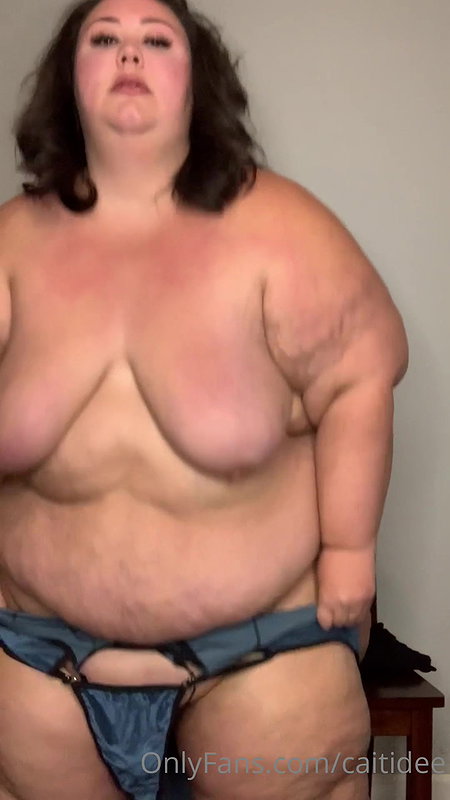 Big Tit BBW Alexandra Reigns taking a load between her huge naturals_3d2baf36