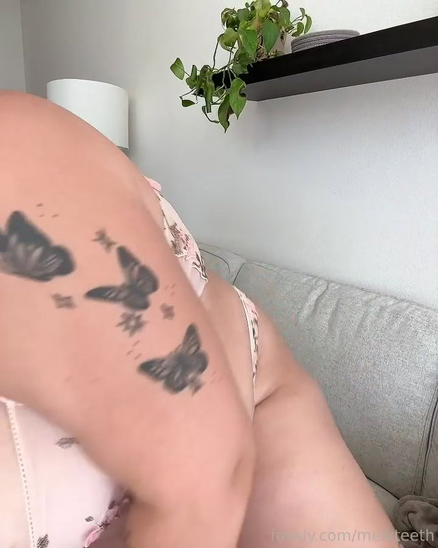 Dirty Talking PAWG BBW Sucks cock gets fucked and begs for cum_083fe15b