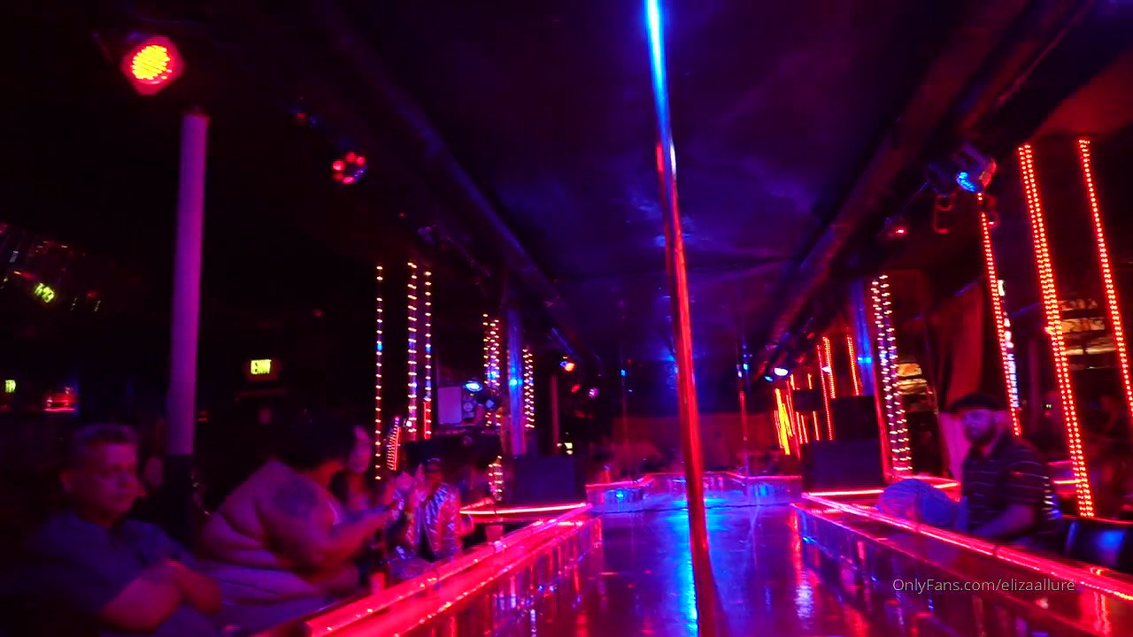 ebony BBW loves your cock in her mouth pussy_e94636f9