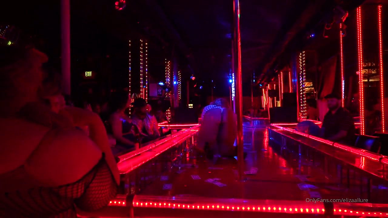 ebony BBW loves your cock in her mouth pussy_e94636f9