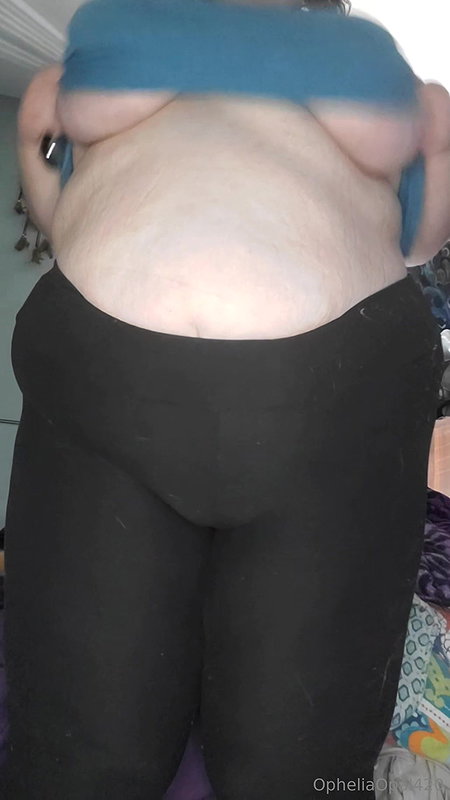 Ebony BBW woke up wanting to play_ee4ae5a9