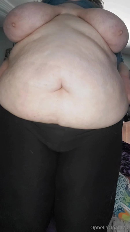 Ebony BBW woke up wanting to play_ee4ae5a9