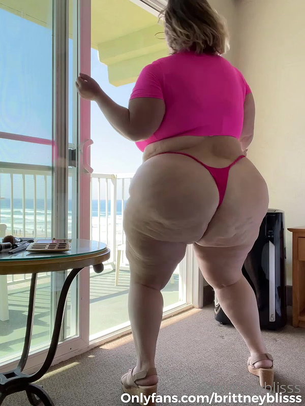 Fucking Plump BBW With Big Jiggly Tits Belly Cum In My Fat Hairy Pussy_94168c5c