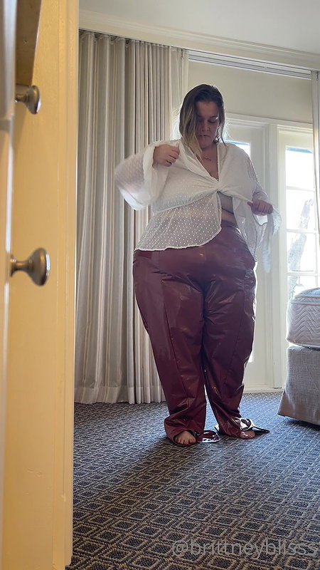 Homemade came 3 times on Chubby Hairy Big Pussy BBW Creampie_cf7ce161