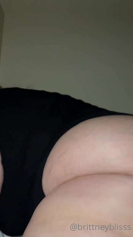 Horny BBW Girl Having Fun With Dildo_5be45952