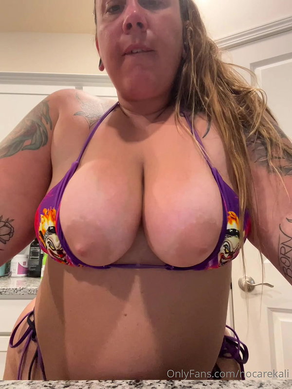 Hot Black BBW gets fucked real hard_e441a932