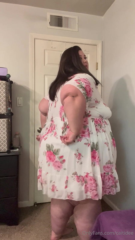 Lingerie advent calendar day 2 Merry Xmas from your favorite BBW_ec3b09da