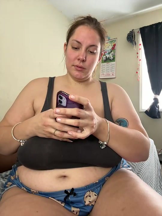 Mature BBW lesbian girlfriends with big asses and big tits_08fd93bb