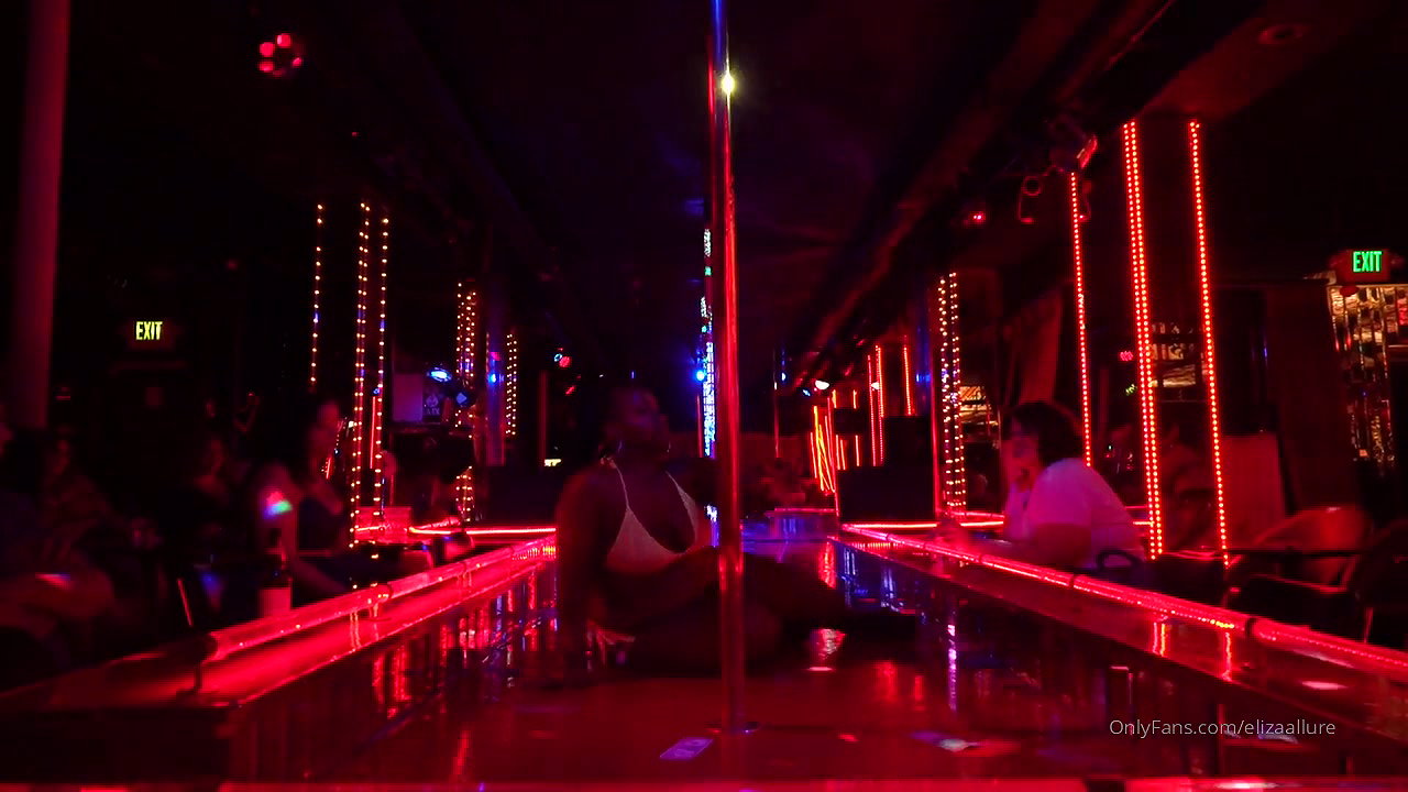 phat chocolate sbbw lady v fucked by bbc redzilla and skinny jose burns p2_797d47a0