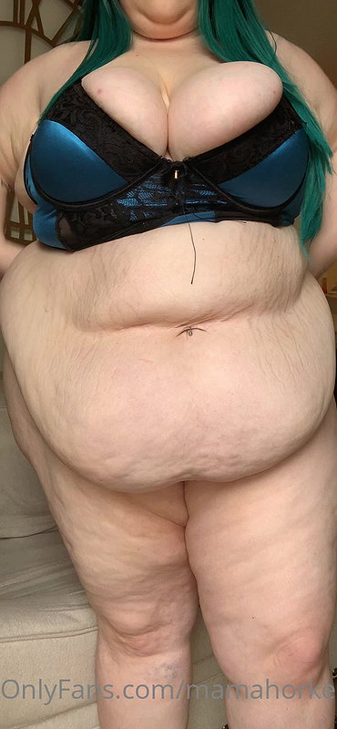 Sexy White BBW Loves Fucking BBC_318e7b34