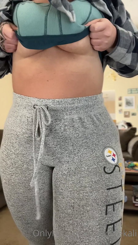 SluttyBBWs – BTS with sexy BBW slut Josie Jaxxon_e5936123