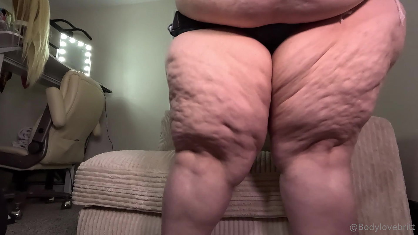 SSBBW DAISY BACK AT IT_f3b8fa2b