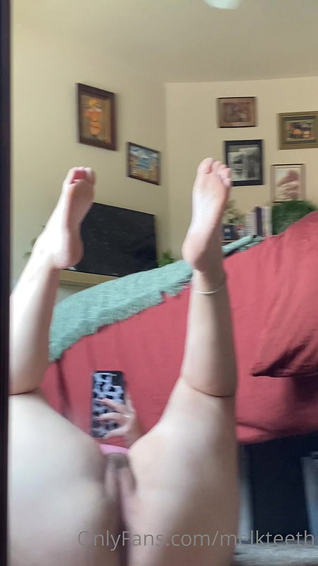 SSBBW Ella Eats Nuggets Challenge_2dfbdb82