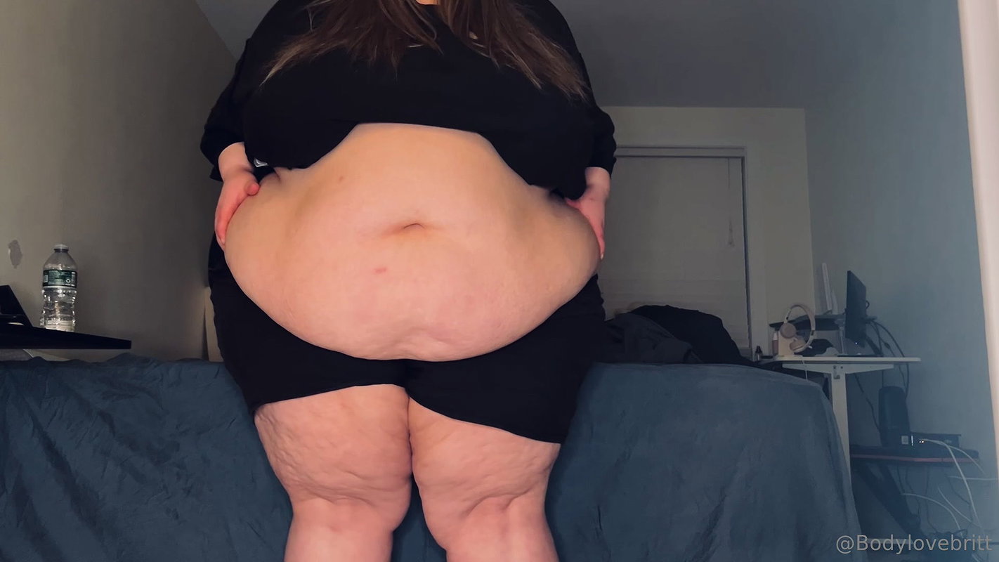 SUPER BBW FETT ARSCH 180 KG MILF FICKT DAS ALLES WACKELT_3e2be692