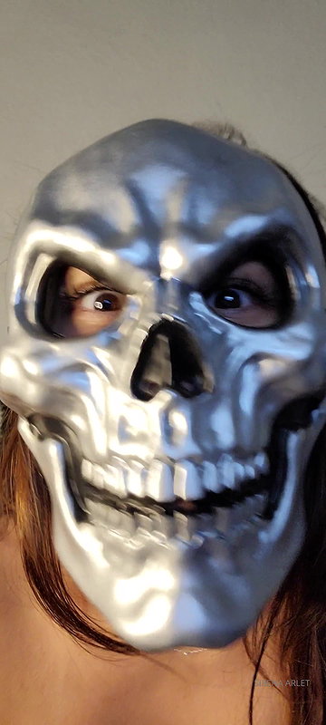 Trans BBW teases her asshole while wanking_15cd6e60