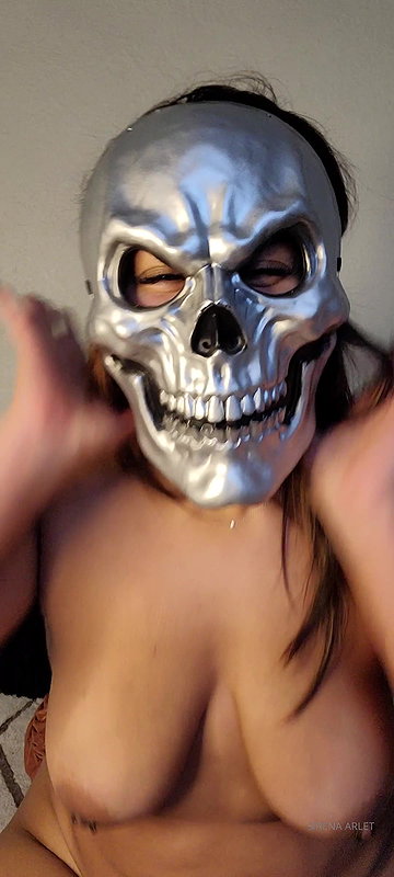 Trans BBW teases her asshole while wanking_15cd6e60