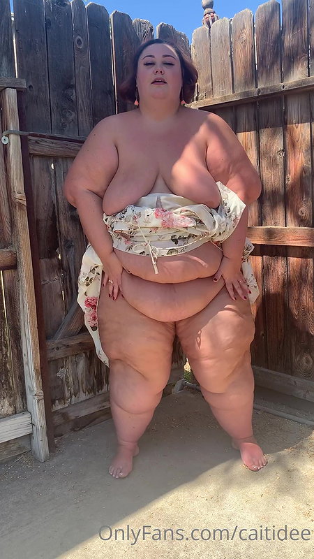 Young BBW Thot Lollipop_6b5fb90c