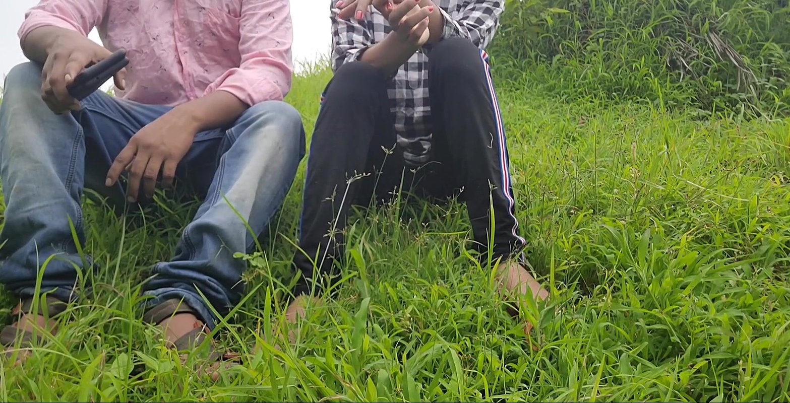 Desi bhabhi hard sex with husband.