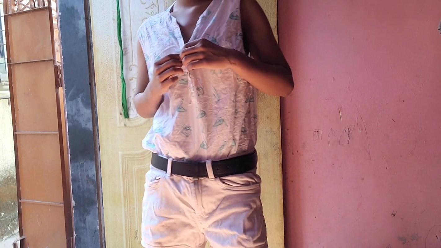 Desi bhabhi ko devar outdoor lekar choda.