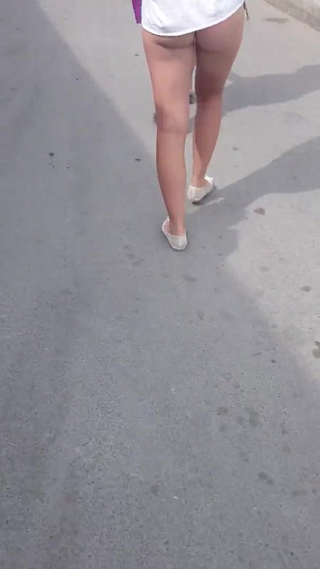 Naughty young couple fucking on the beach_b96ec5de