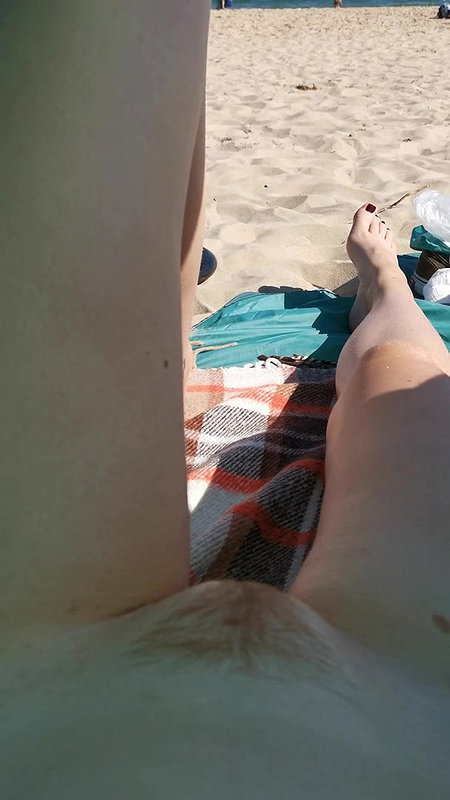 Some workout at the beach_e0c3d371