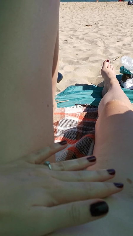 Some workout at the beach_e0c3d371