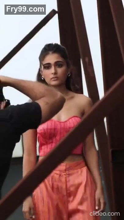 Desi Darji (tailor) fucked hard with Mosi ji Hindi Roleplay sex.