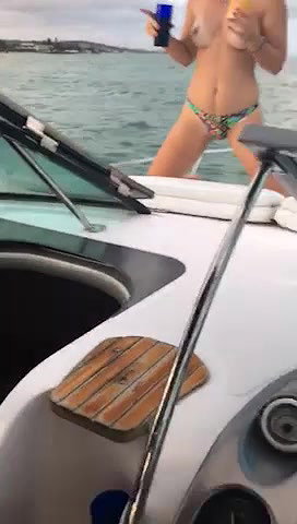 Teen Girl on a wild Nudist Beach jerks off Sucks Dick Shows Legs Public Outdoor Blowjob_c2da6ffe