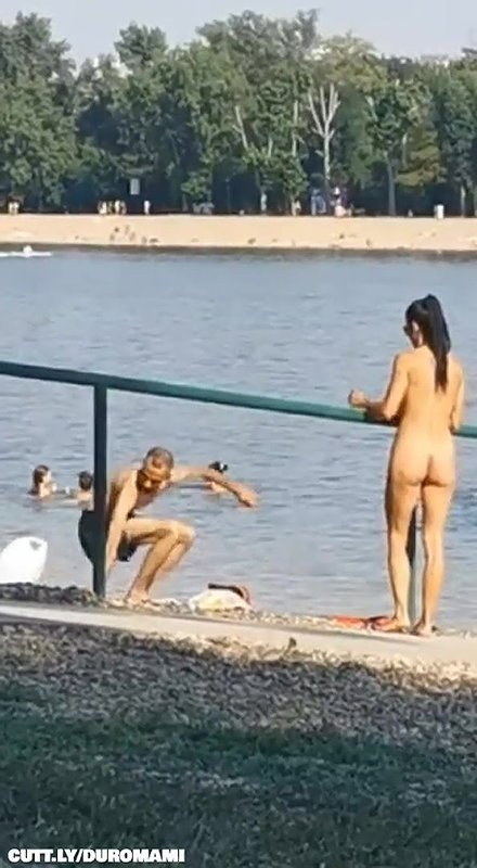 Hot women beach beautiful boobs beautiful bra hot women sexy in beach_876139e3