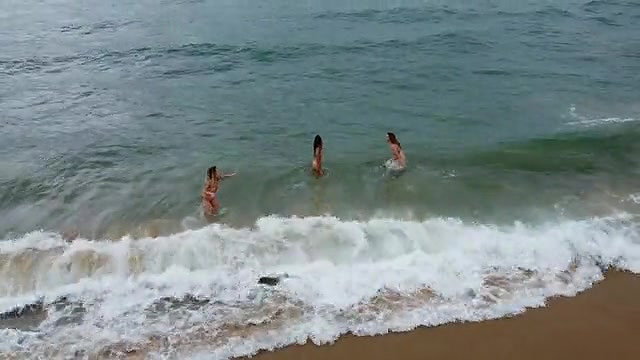 Which one should i fuck Shosu SPH Beachballs_f01e22da