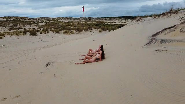 Which one should i fuck Shosu SPH Beachballs_f01e22da