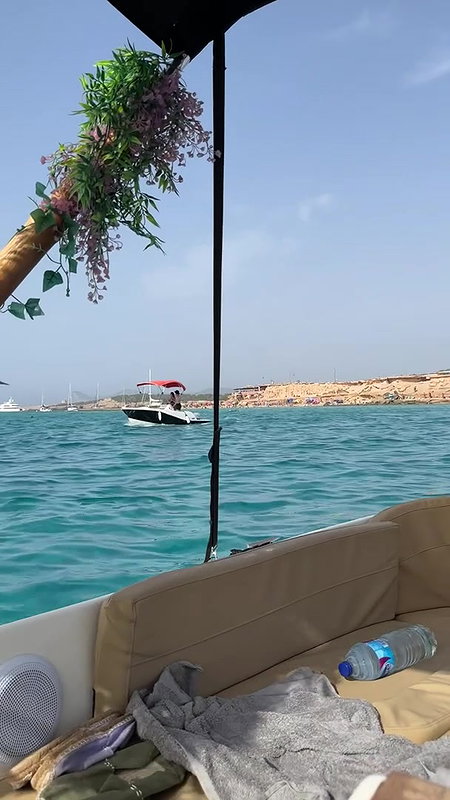 Latinaenjoys her stepson for the first time on the beach she teaches him to fuck cum on as_13eb1838