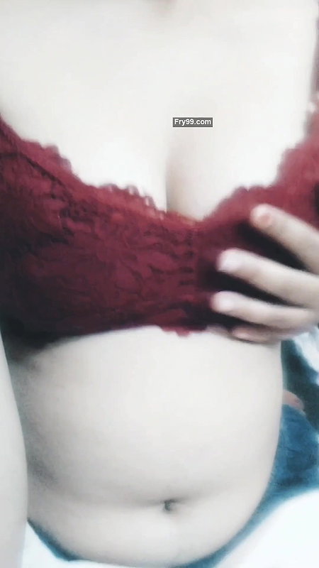 Desi randi ke garam dudh come lick me boobs in faphouse.