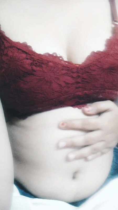 Desi randi ke garam dudh come lick me boobs in faphouse.