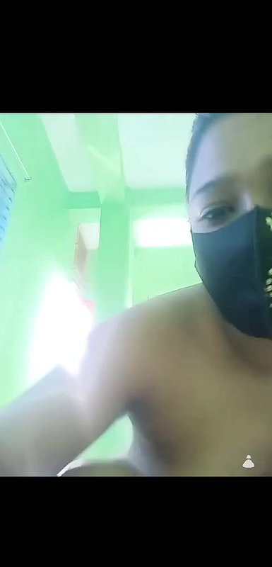 Aruyeshi 6 ticket show pussy oiling and pussy fingering