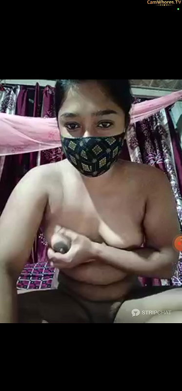 Aruyeshi 8 show pussy and boobs oiling