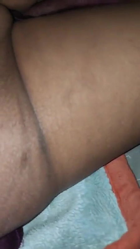 Dever ne apni bhabhi ki chut or gand dikhai.