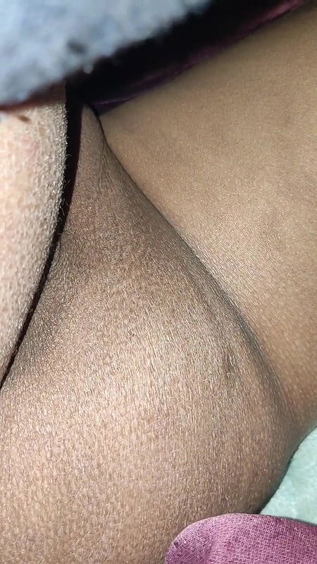 Dever ne soi hui bhabhi ki chut dikhai.