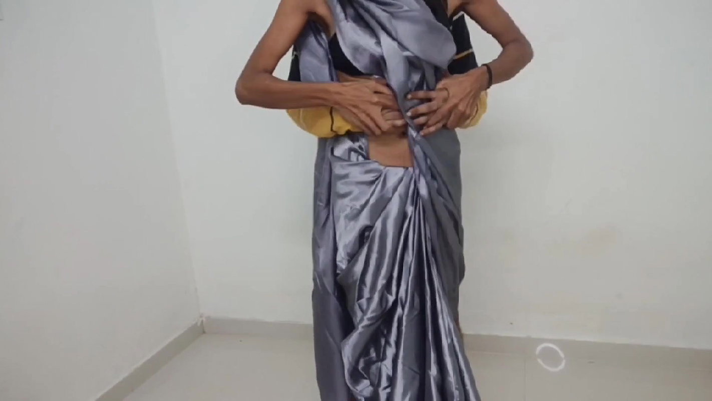 Disha sex with her boyfriend Rahul in hotel room.