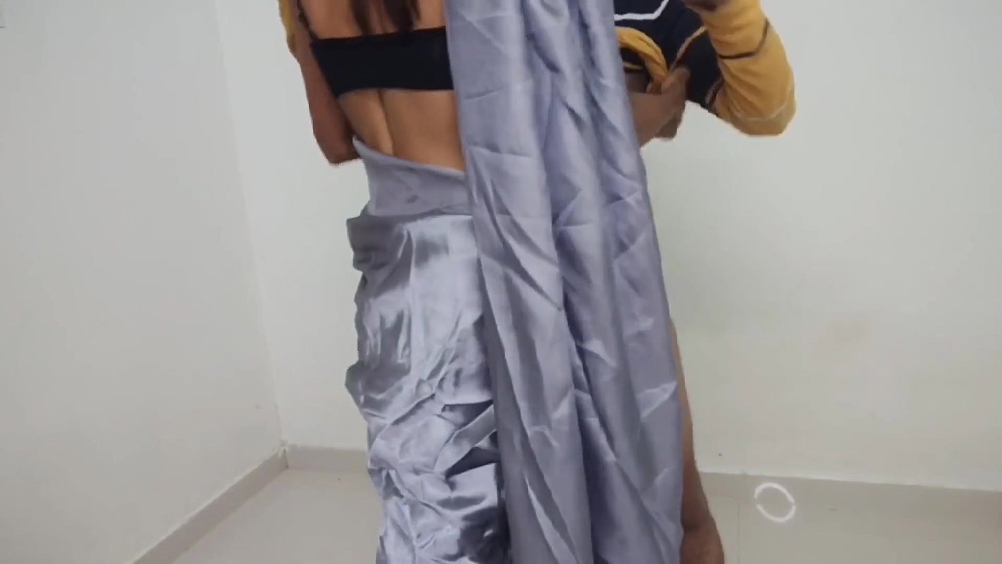 Disha sex with her boyfriend Rahul in hotel room.