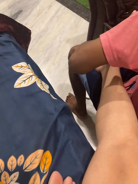 Humsafar13 27 tighs massage by ramu
