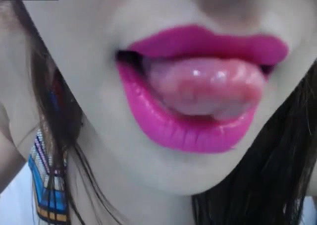sweet_sophia (9) closeup pussy hole